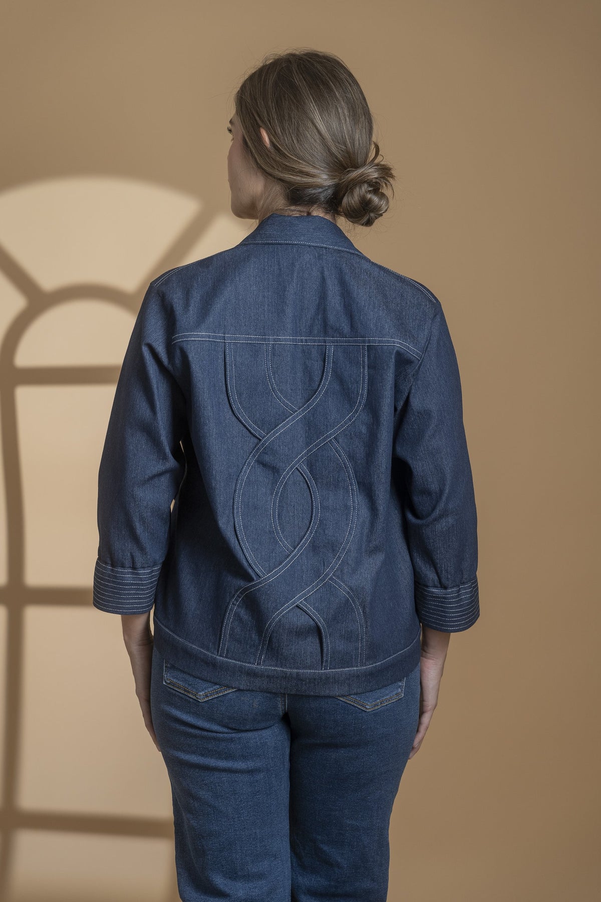 Odisea jacket, vista posterior