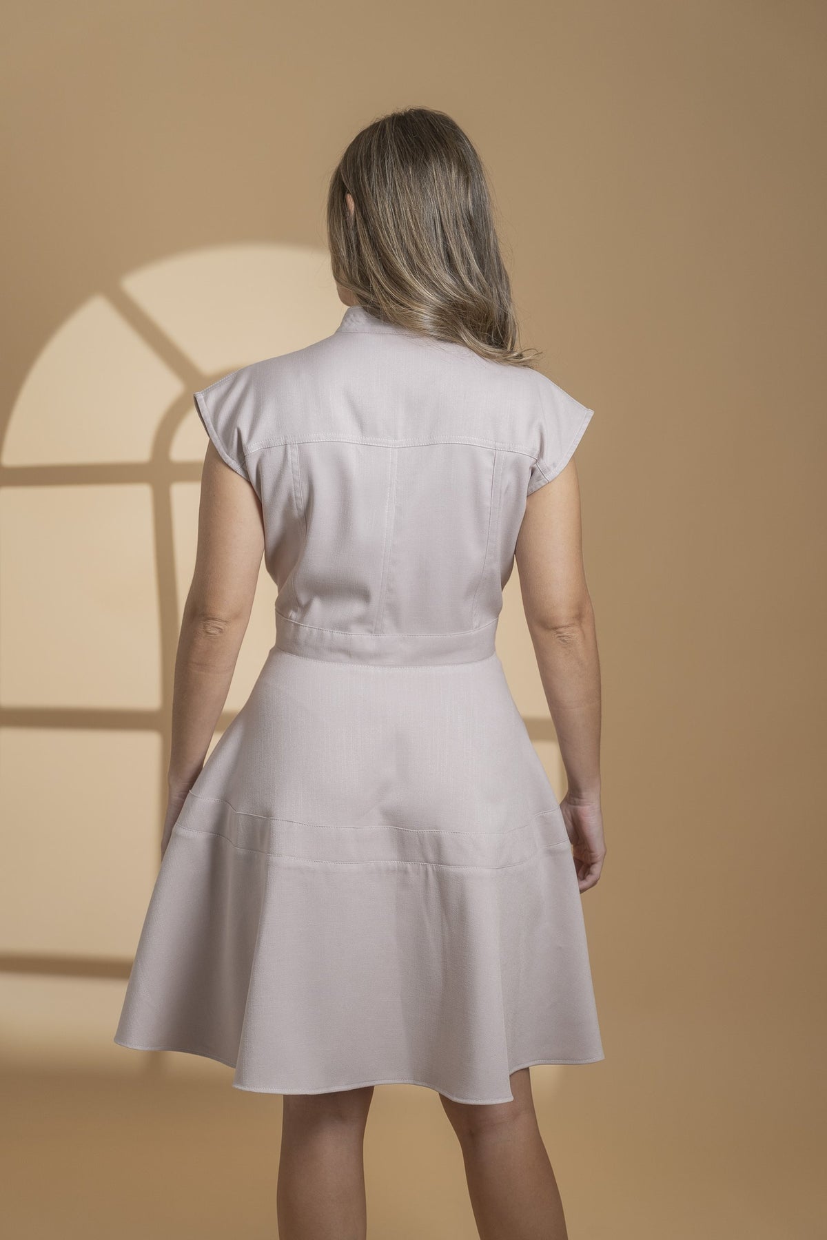 Aurora dress, vista posterior