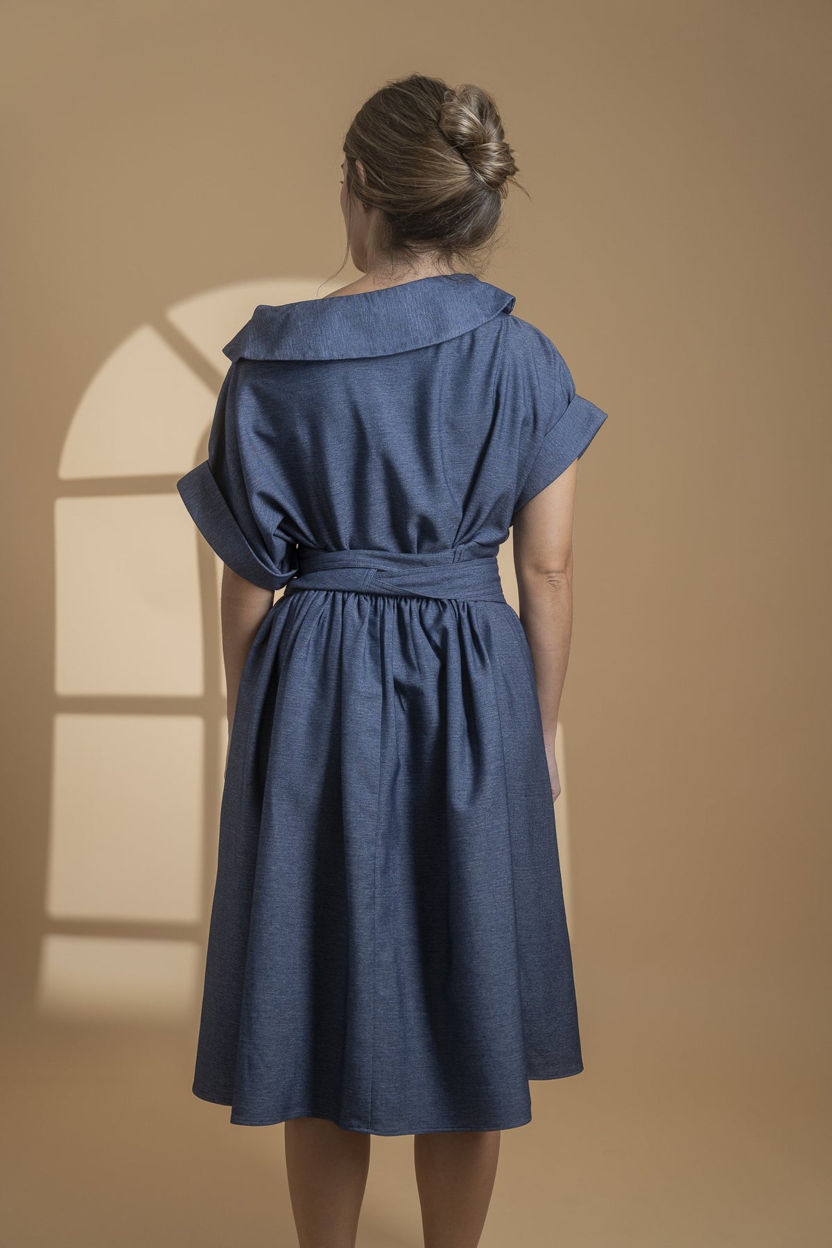 Rumbo dress, vista posterior