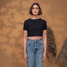 Cargar imagen en el visor de la galería, Inti crop top
