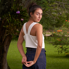 Cargar imagen en el visor de la galería, Branch crop top
